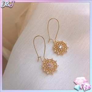 💎✨ 925 Medallion Drop Earrings